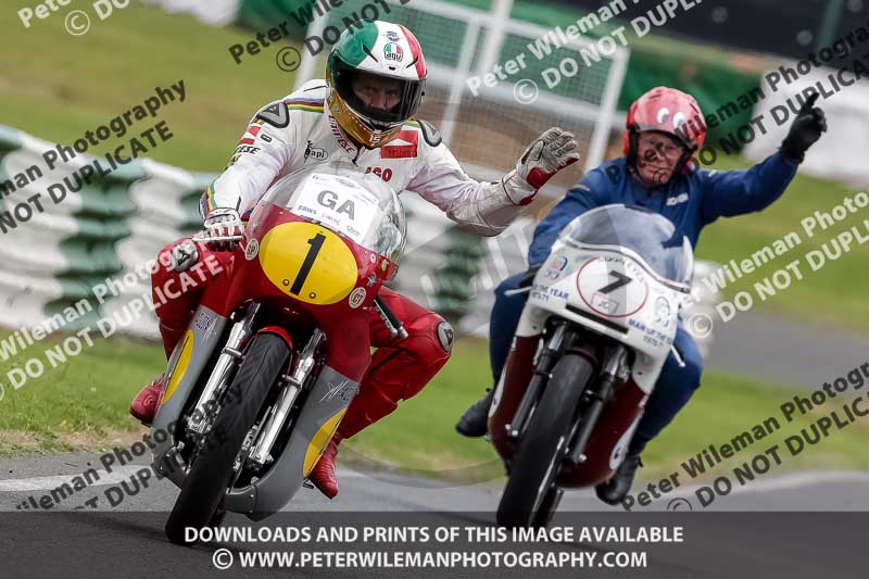 Vintage motorcycle club;eventdigitalimages;mallory park;mallory park trackday photographs;no limits trackdays;peter wileman photography;trackday digital images;trackday photos;vmcc festival 1000 bikes photographs